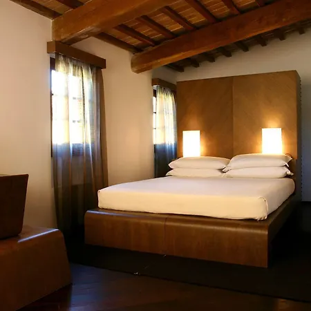 La Torre Wine 4* Montecarlo