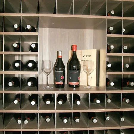 Hotell La Torre Wine 4*