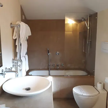Hotell La Torre Wine 4*