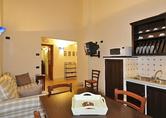 La Torre Wine 4* Montecarlo